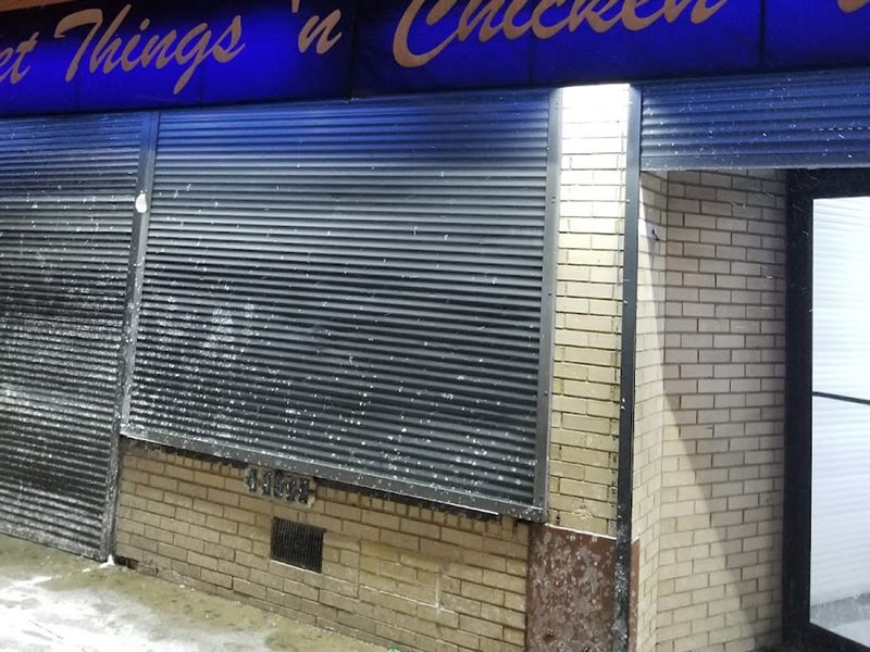 Kim's Wings exterior